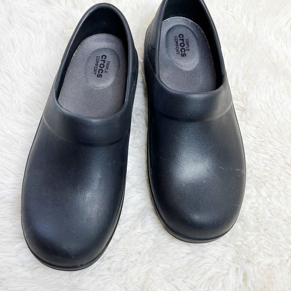 Crocs Women's Neria Pro II Slip On Round Toe Block Heel Rubber Clogs Shoes Black